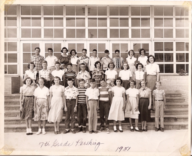 PERSHING JR. HIGH --7TH GRADE--1951
FRONT ROW(L TO R)--SUE GERMANY,--,--,BOBBY GREGORY, BERT GOLDEN, GEORE HAIL, --,MERLE GUYTON, ALTALEEN GIPS, JEANINE HARRIS,--
MIDDLE ROW--ALICE GILBREATH, --,CHUMMY GLASH, ROBERT?,TINSLEY JONES, ROSEMARY FORESTER, CR