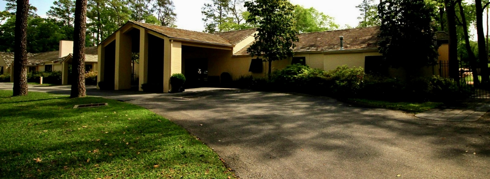 The Forest Club, Houston.  Site of the 68th reunion of Lamar Class of 1956